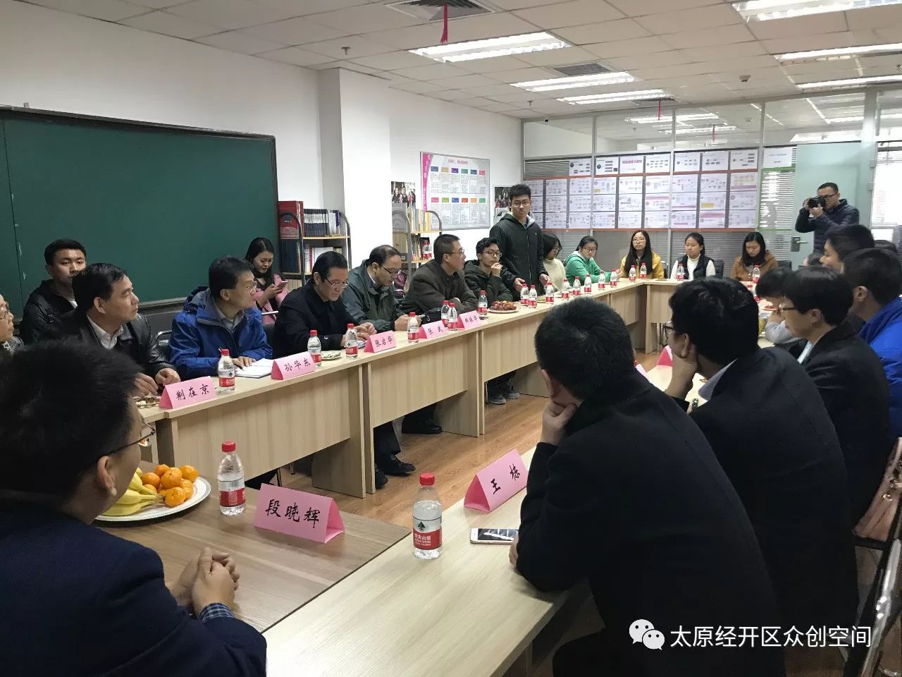 https://mmbiz.qpic.cn/mmbiz_jpg/HW7ls2fUC89tfGzhIFdxmaxx8qwN1QNlEqBgo9vvYrkR9CiaiacRyQMRCD9JtMnI57ebeE682BE1JruBhQcb9flA/0?wx_fmt=jpeg